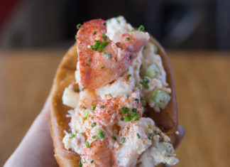 Slapfish Ultimate Lobster Roll