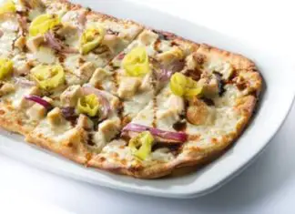 Oggi's Grilled Chicken And Balsamic Flatbread