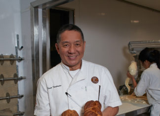 Chef Tarit Tanjasiri
