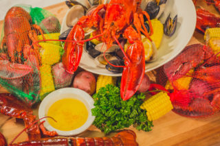 LOBSTER & SEAFOOD EXTRAVAGANZA PECHANGA BUFFET