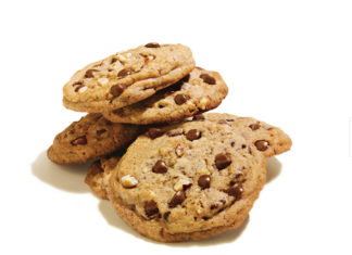 Hotel Maya For The First Time, DoubleTree By Hilton Reveals Official Chocolate Chip Cookie Recipe Multiple Photo (1)
